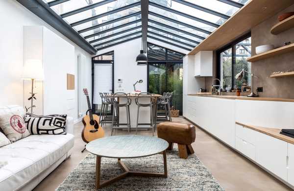 Restructuration complète d'un loft au style industriel par un architecte d'intérieur à Toulon