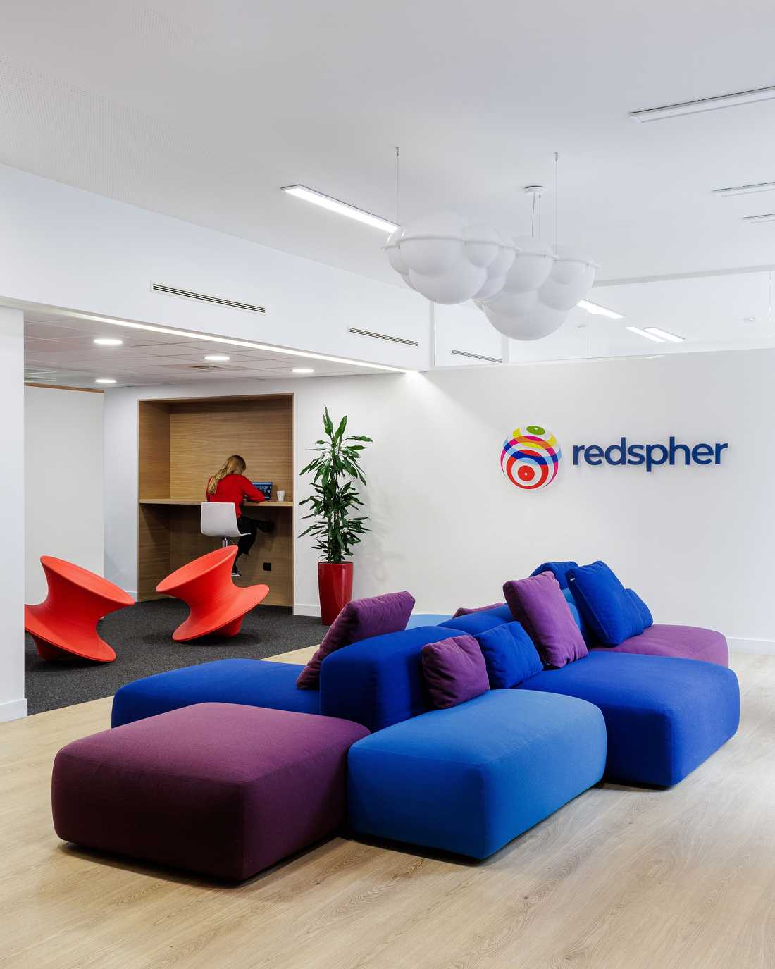 Aménagement intérieur des locaux d'une start up par un architecte in Var