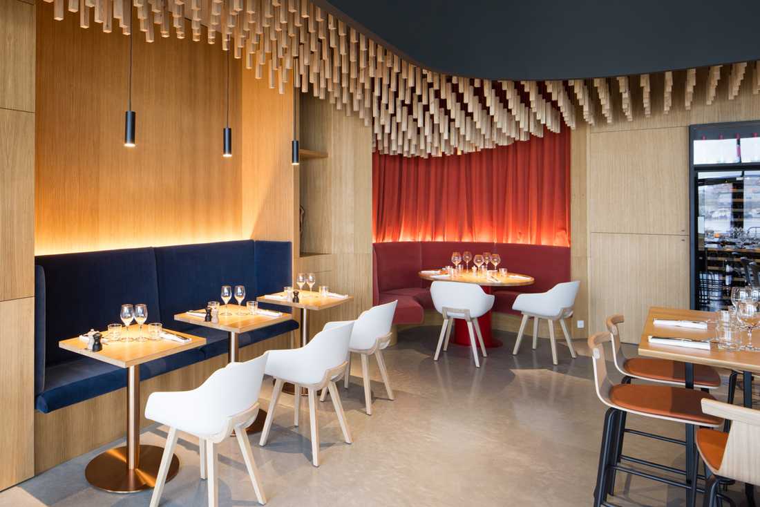 Design intérieur d'un restaurant dans le Var