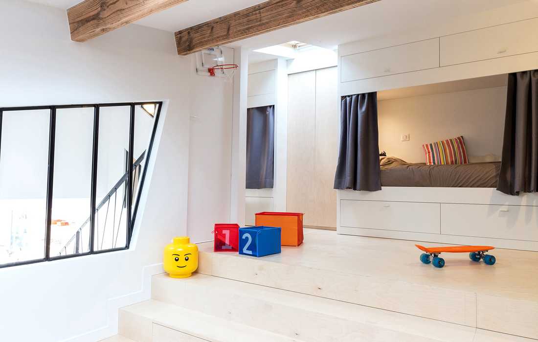 Chambre d'enfant dans un loft à Toulon