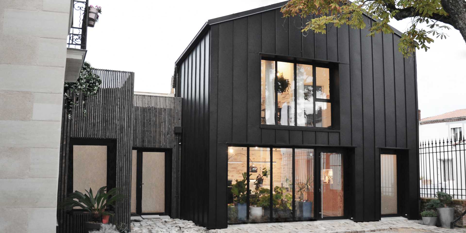 Maison contemporaine esprit loft réalisée par un architecte à Toulon