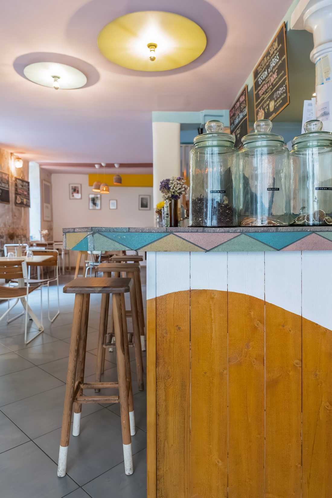 Rénovation intérieure d'un bar-restaurant à Toulon dans le Var