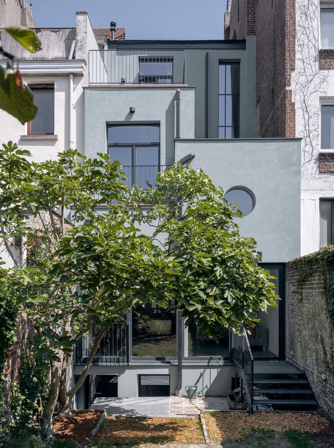 Extension d'une maison de ville mitoyenne par un architecte à Toulon