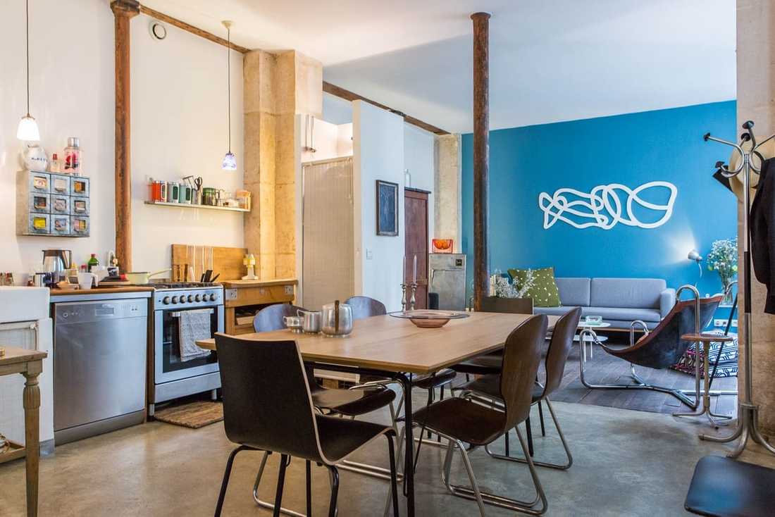 Relooking d'un appartement loft par un décorateur d'intérieur à Toulon