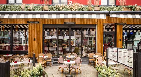 Rénovation d'un restaurant par un architecte spécialiste de l'architecture commerciale à Toulon