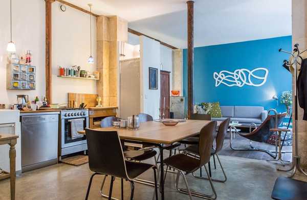 Relooking d'un appartement - loft en rez-de-chaussée par un décorateur d'intérieur à Toulon