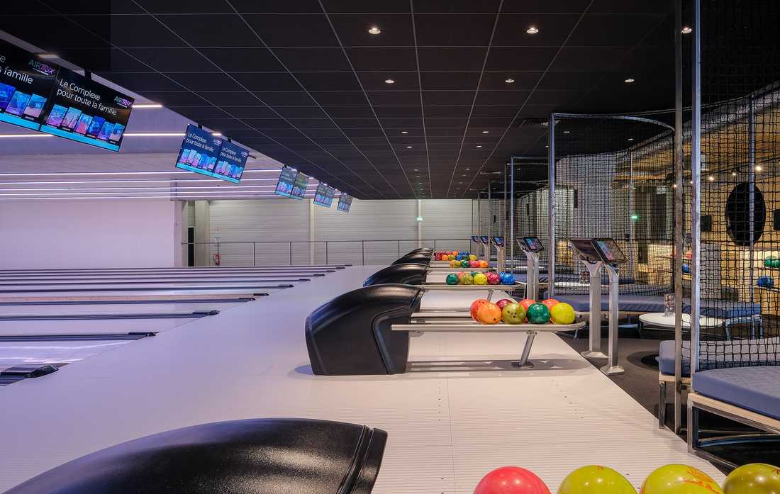 Design intérieur d'un bowling à Toulon