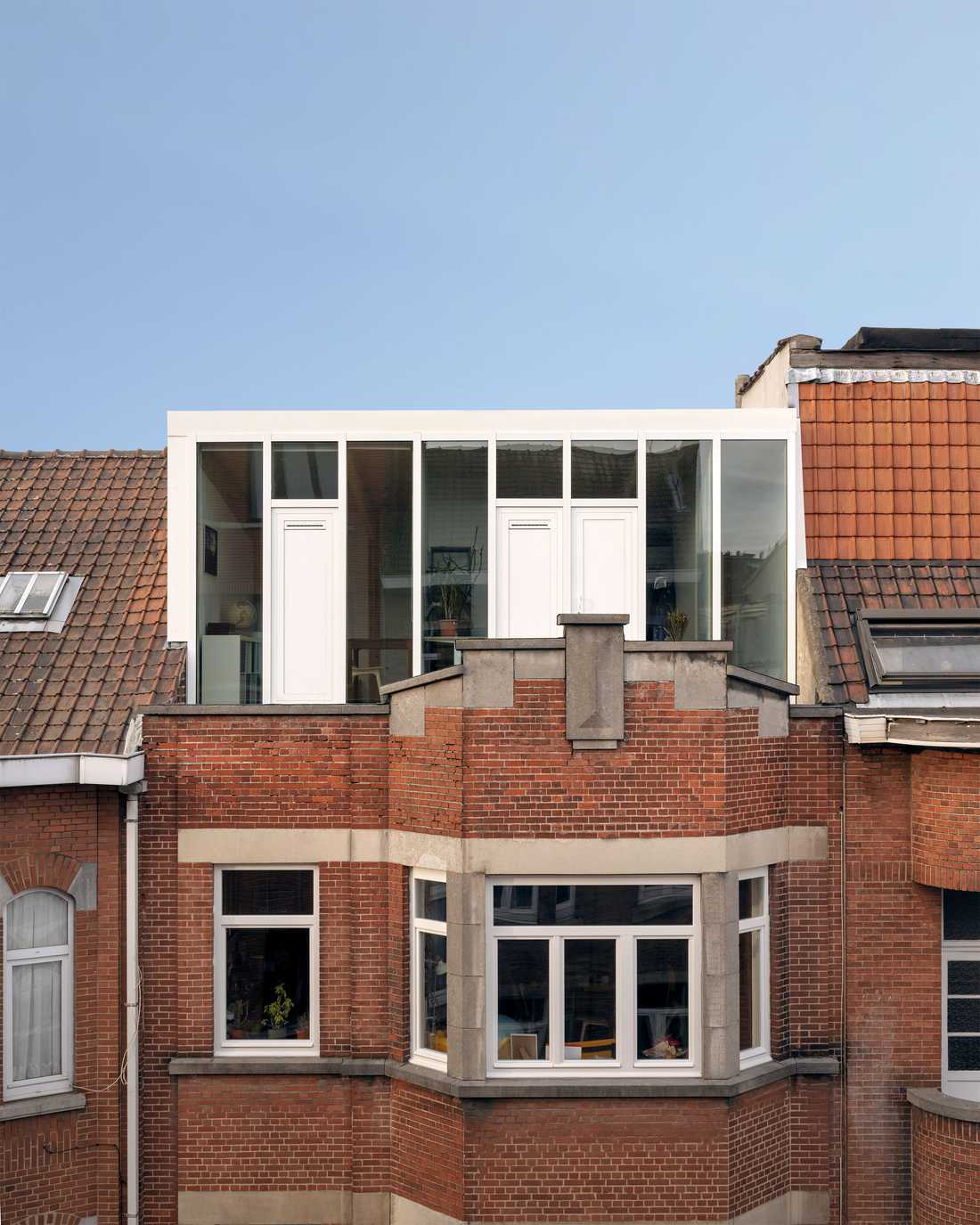 Surélévation d'une maison ancienne ar un architecte dans le Var