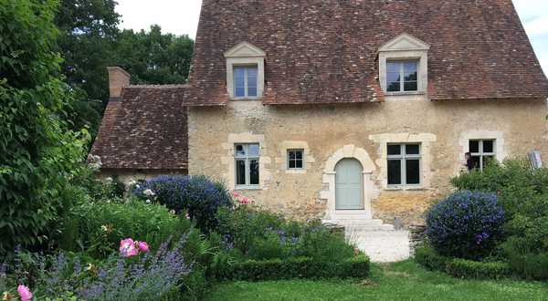 Vacation home garden