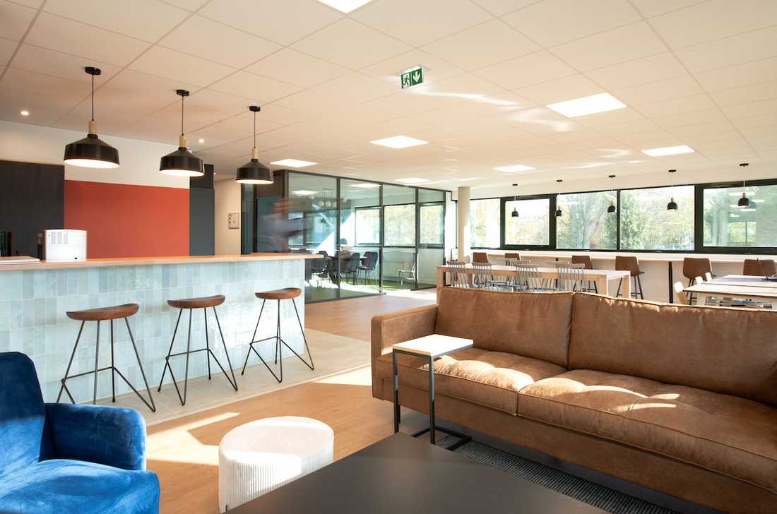 Architecture tertiaire : aménagement intérieur des locaux de votre entreprise dans le Var