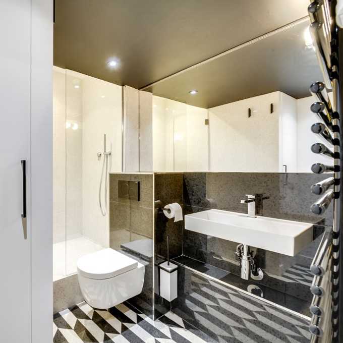 Salle de bain aménagée par un architecte exerçant à Toulon