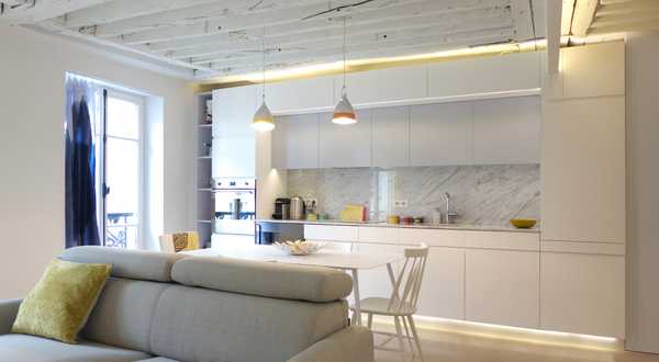 Avant - Après de l'optimisation de l'espace d'un appartement à Toulon par un architecte d'intérieur